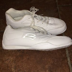 Cheer shoes size 7 1/2